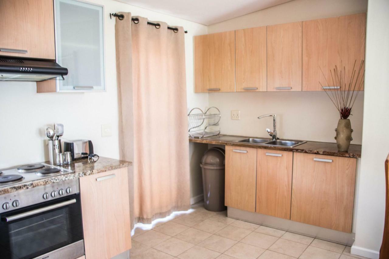 Apartment Queens Gate - Modern Townhouse - Wifi - Parking Cape Town