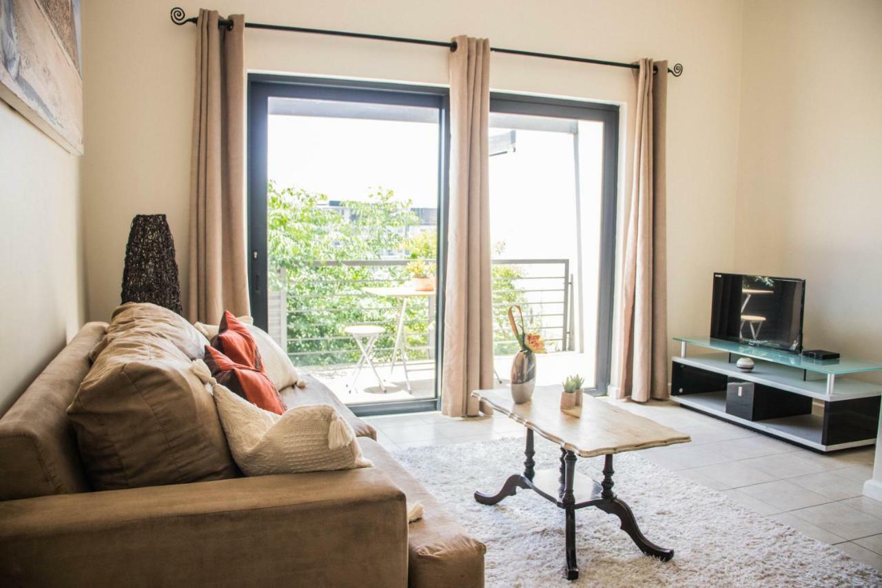 Queens Gate - Modern Townhouse - Wifi - Parking