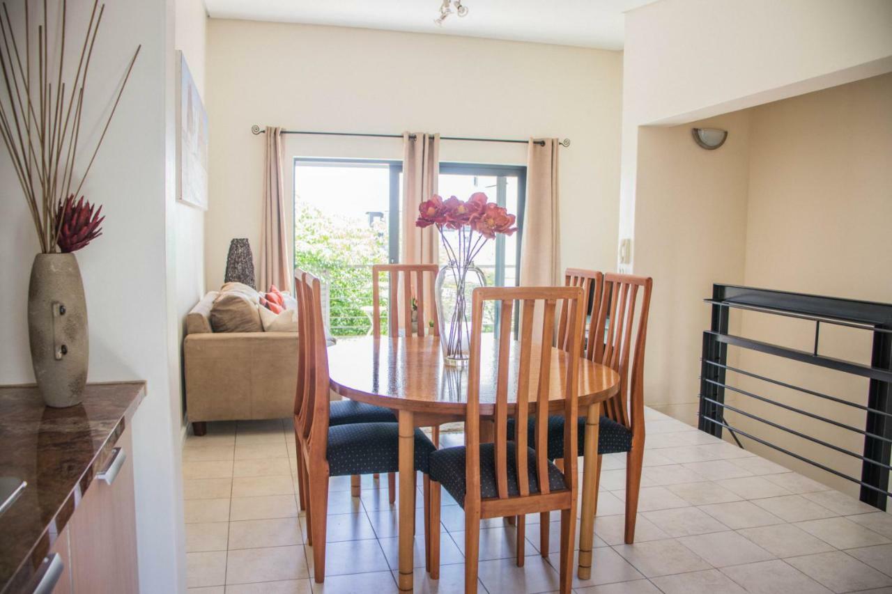 Queens Gate - Modern Townhouse - Wifi - Parking * Cape Town